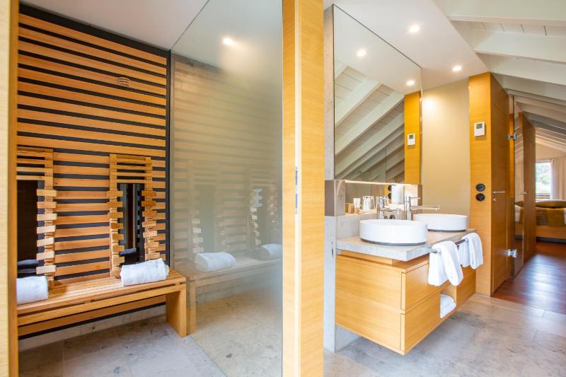 Grand Suite image 2