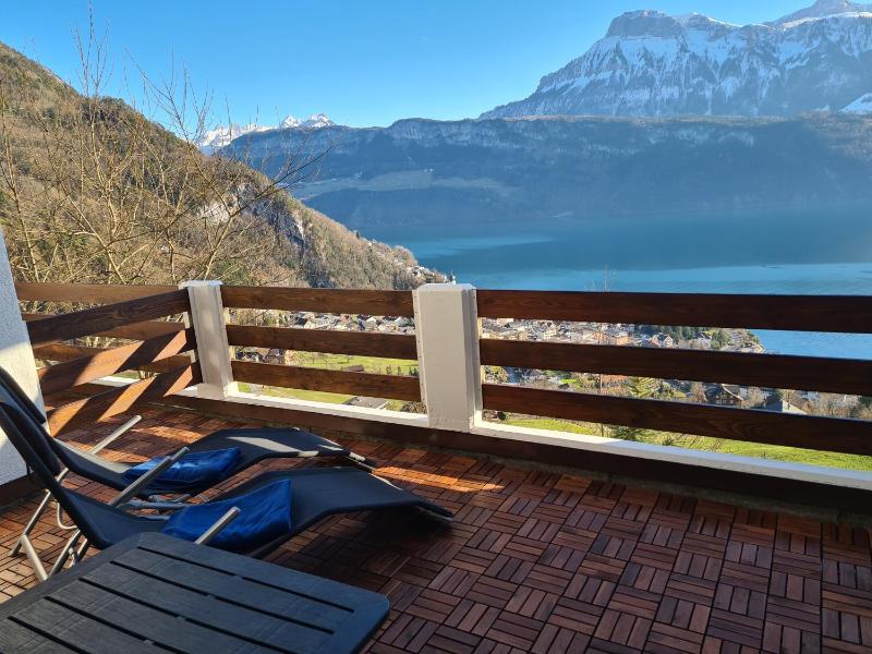 Double Room with Lake View image 4