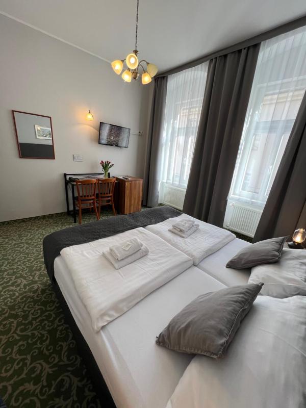 Hotel Boston - image 26