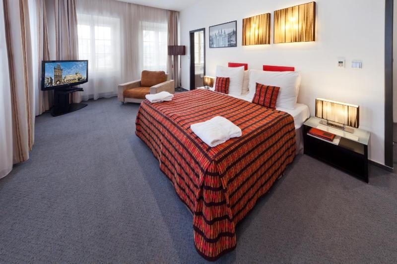 Hotel Prague Inn - image 12