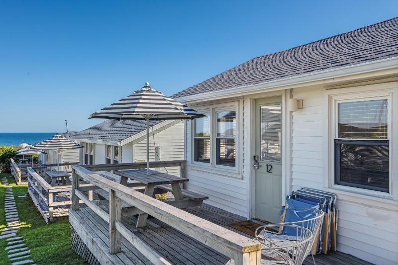 Bungalow image 2
