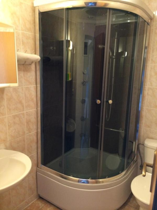 Triple Room image 2