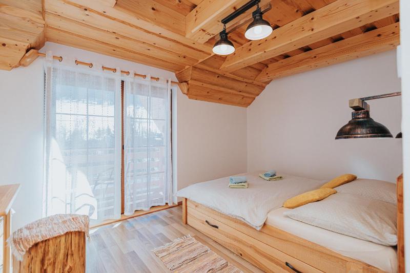 Standard Double Room (2 Adults + 1 Child) image 4