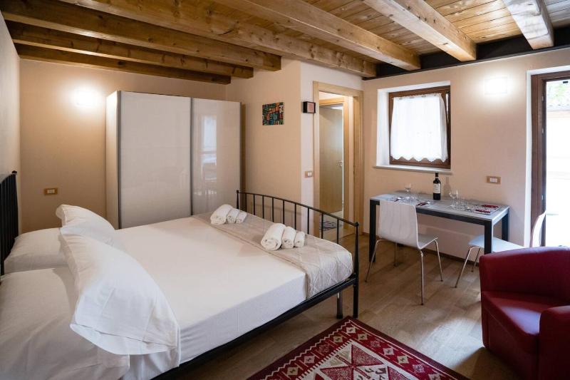 San Zeno Apartments - image 16