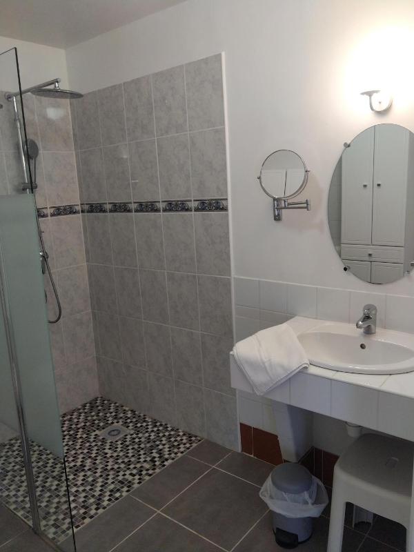 One-Bedroom House image 4