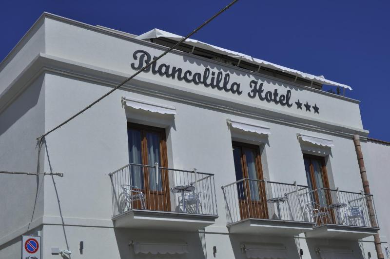 Hotel Biancolilla - image 39