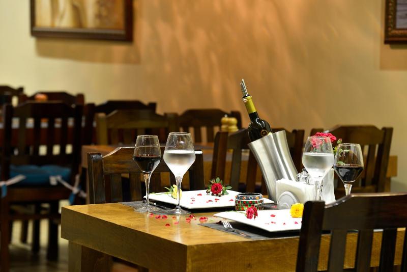 Hadrian Gate Hotel - image 6