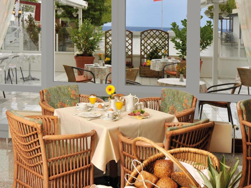 Ostsee-Hotel - image 9