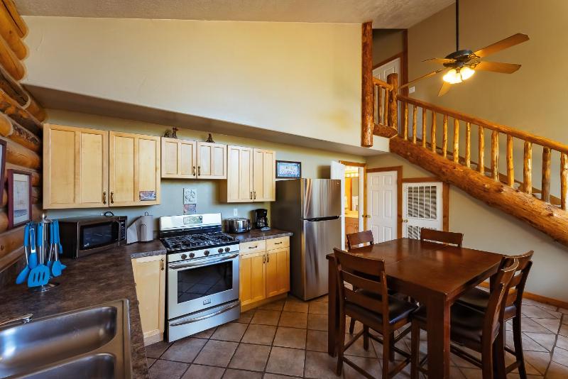 Overlook East Two-Bedroom House image 4