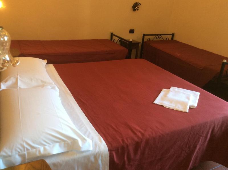 Quadruple Room image 2