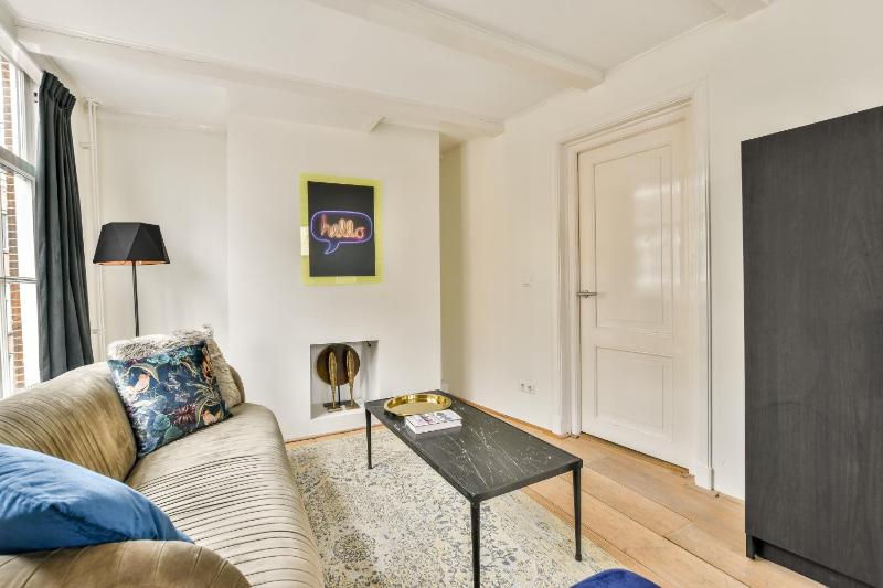 Suite with Canal View image 2