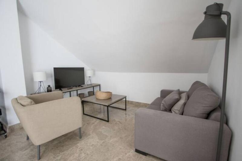 Apartment image 4