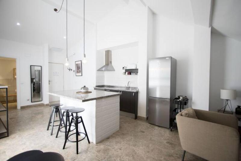 Apartment image 3