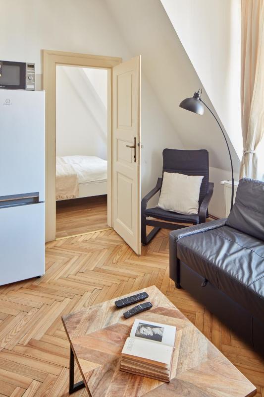 Prague Days - One-bedroom Apartment with View of Castle from Balcony near Wenceslas Square - image 11
