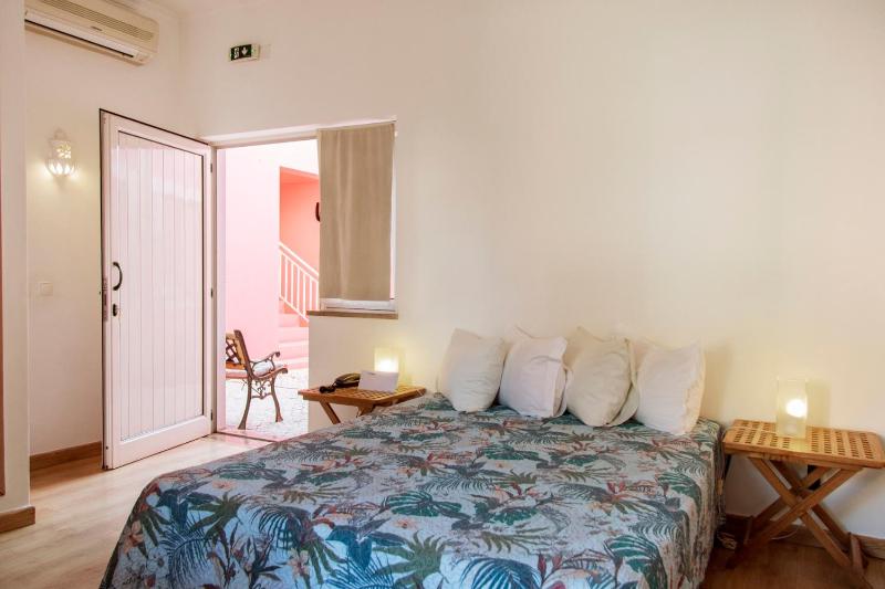 Casa Viana - Guesthouse - image 13