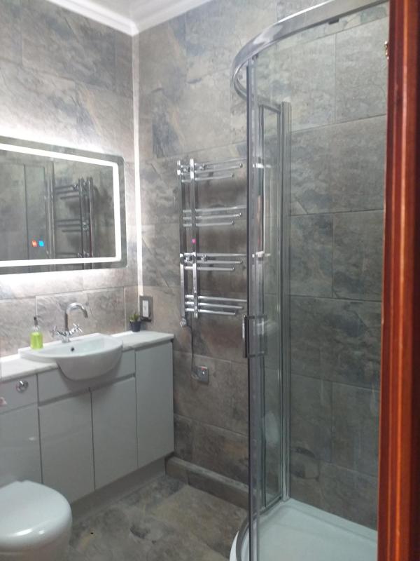 Luxury Twin Room image 1