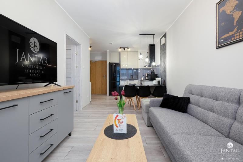 Kasprowicza 20 Uzdrowisko by Jantar Apartamenty Kołobrzeg - image 9