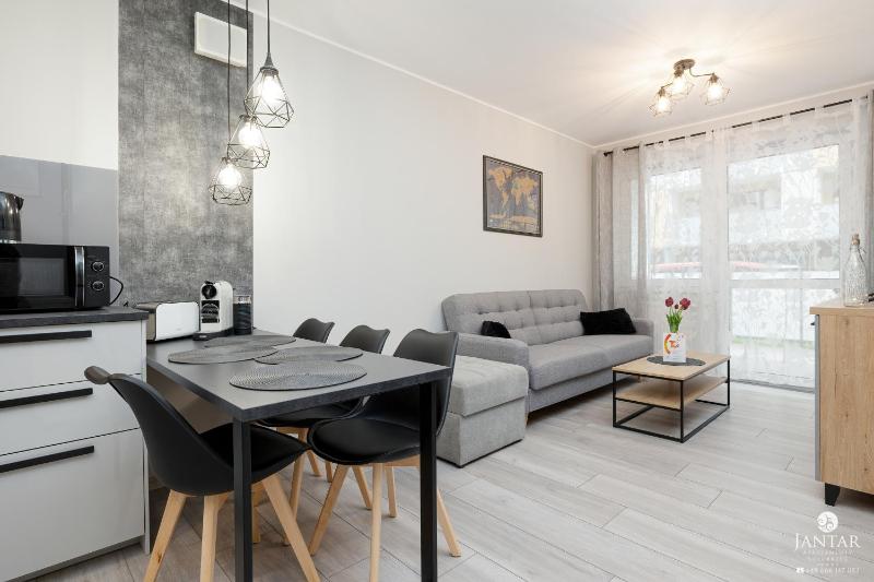 Kasprowicza 20 Uzdrowisko by Jantar Apartamenty Kołobrzeg - image 8