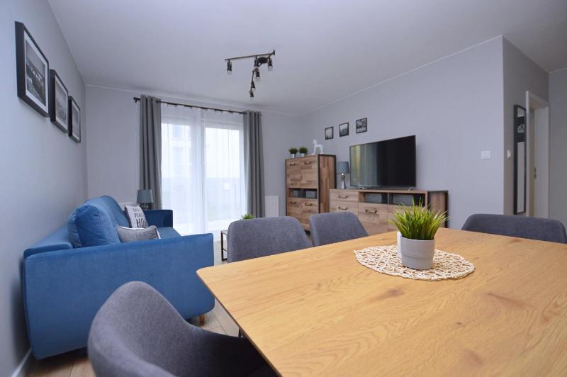 Nowoczesne Apartamenty 3city w Gdańsku z Parkingiem by Noclegi Renters - image 15