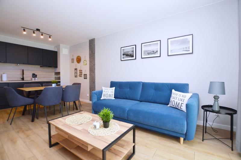 Nowoczesne Apartamenty 3city w Gdańsku z Parkingiem by Noclegi Renters - image 1