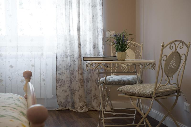 Deluxe Triple Room image 1
