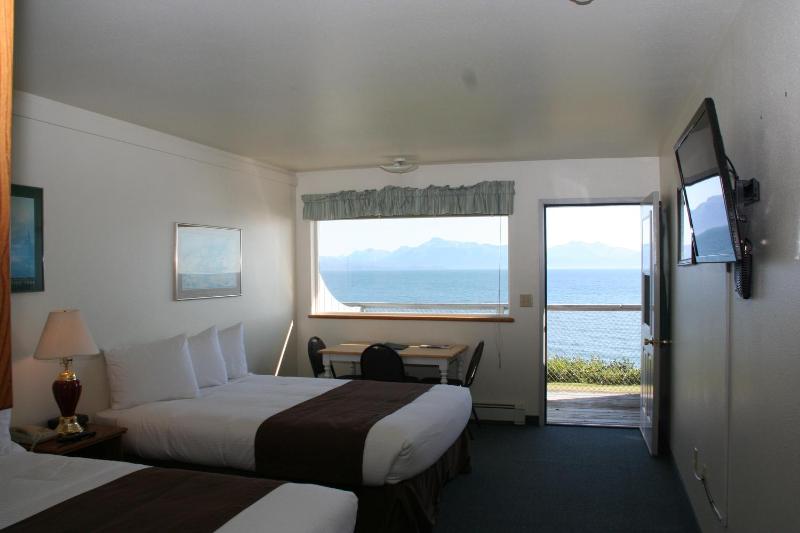 Beachfront Queen Room with Two Queen Beds image 2