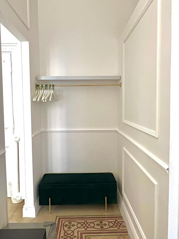 Triple Room with Balcony image 2