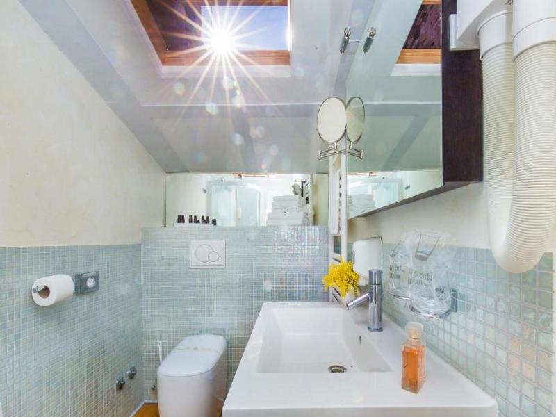 Apartment image 3