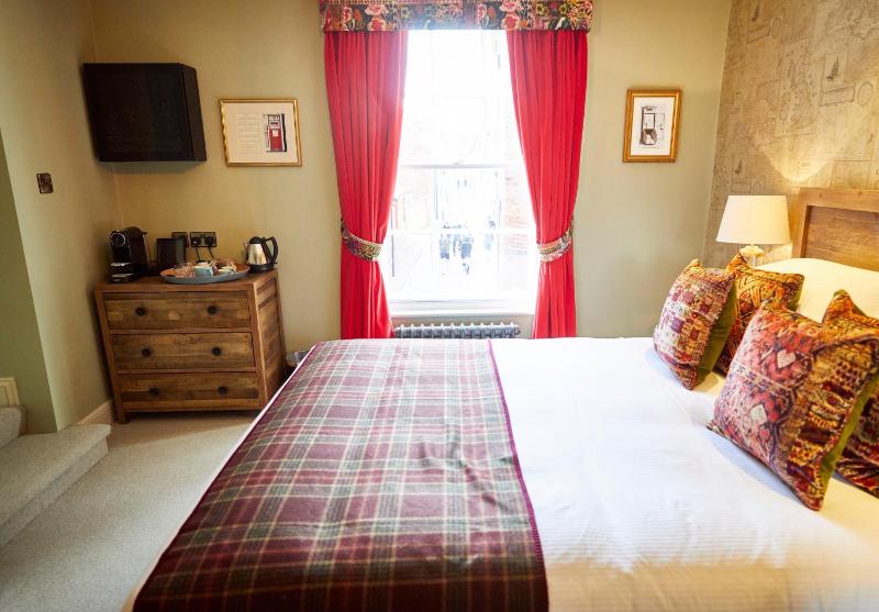 Superior Double Room image 1