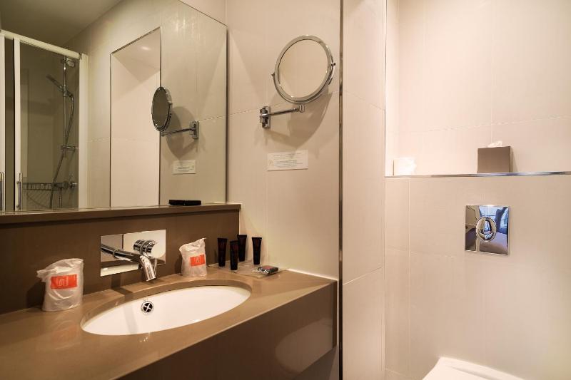 Superior Double or Twin Room image 2