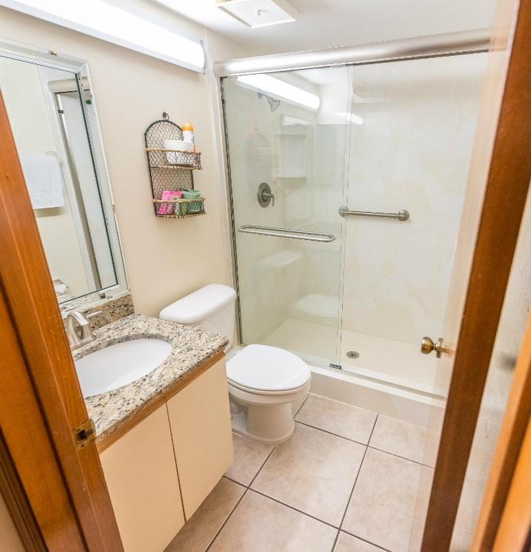 Two-Bedroom Apartment on Ground Floor - Unit 103 image 4