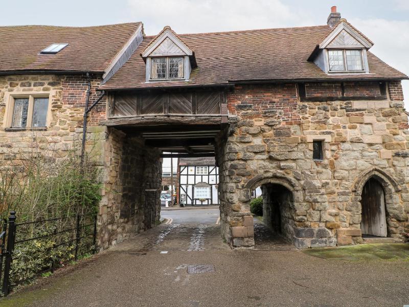 Porter's Lodge - image 14