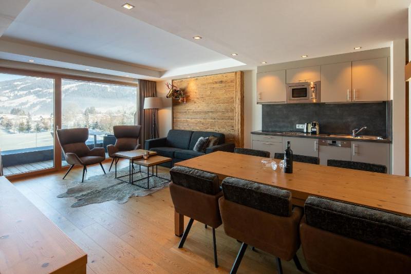 Apartment (Up to 6 people) image 4