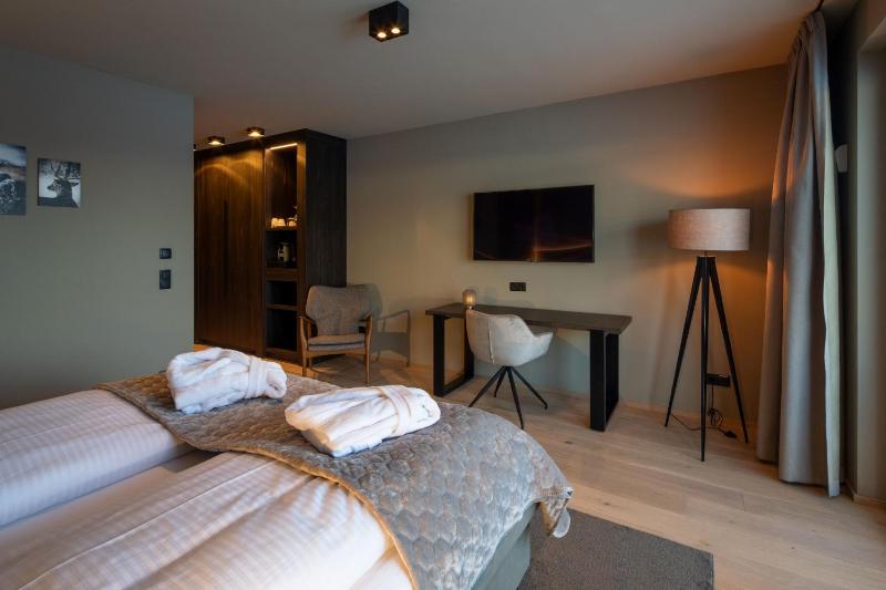 Double Room image 1