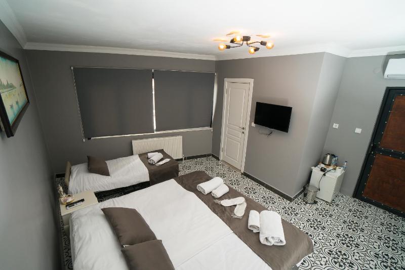 Apartment (3 Adults) Annex Building image 4