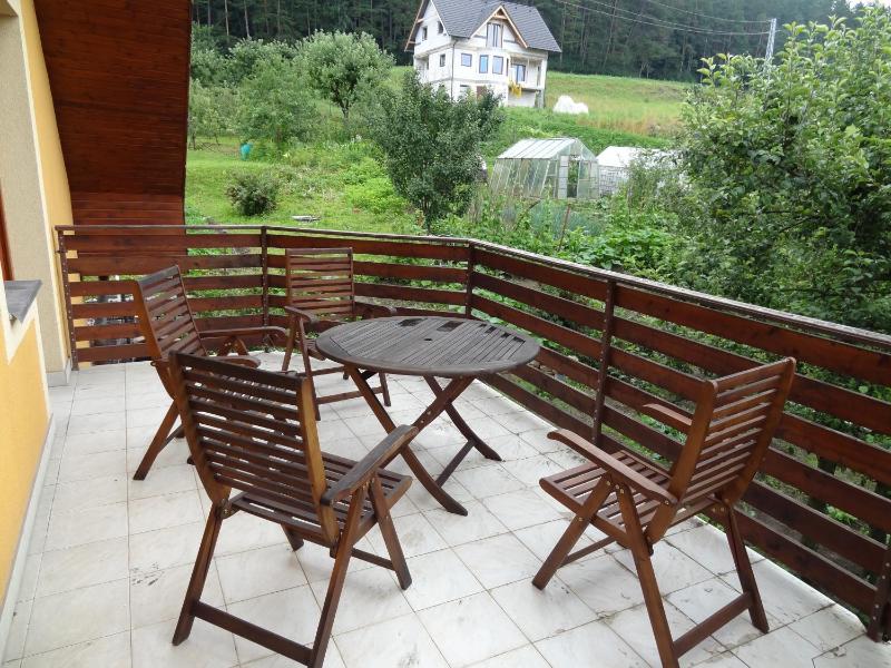 Double Room with Balcony image 3
