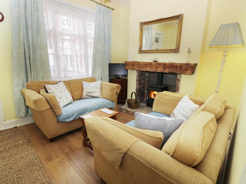 St Mary's Cottage - image 14