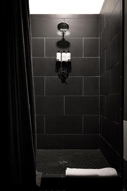 The Grant by Black Swan - image 9
