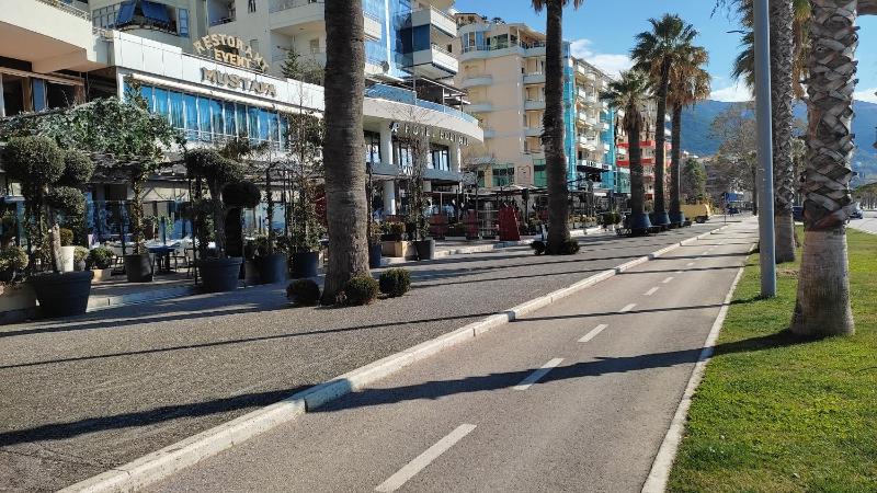 Apartment in Lungo Mare Vlore - image 12