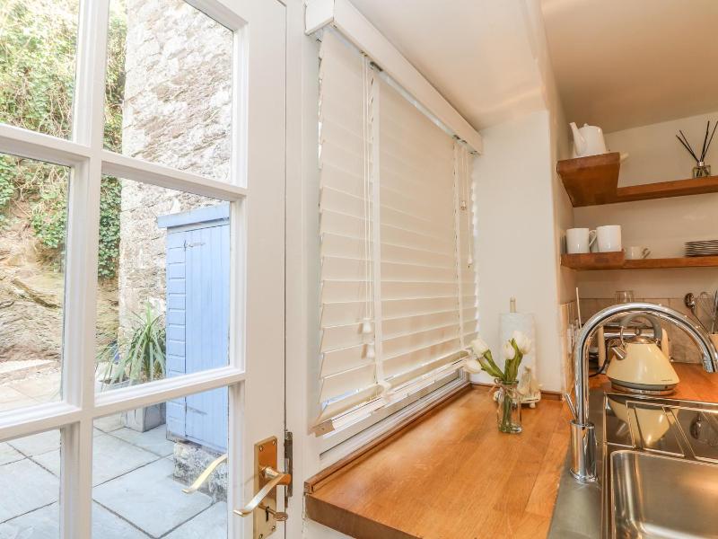 Sea Cliff Cottage - image 2