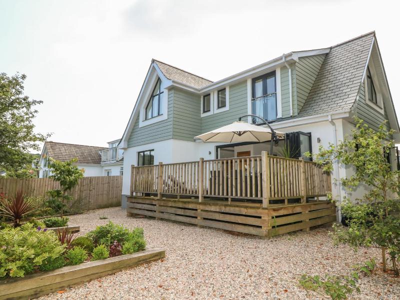 Garden House - image 16
