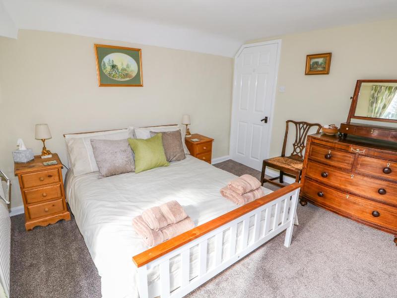 The Cottage - image 26