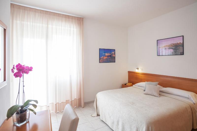 Hotel Viola - image 41
