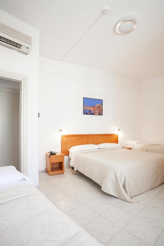 Hotel Viola - image 11