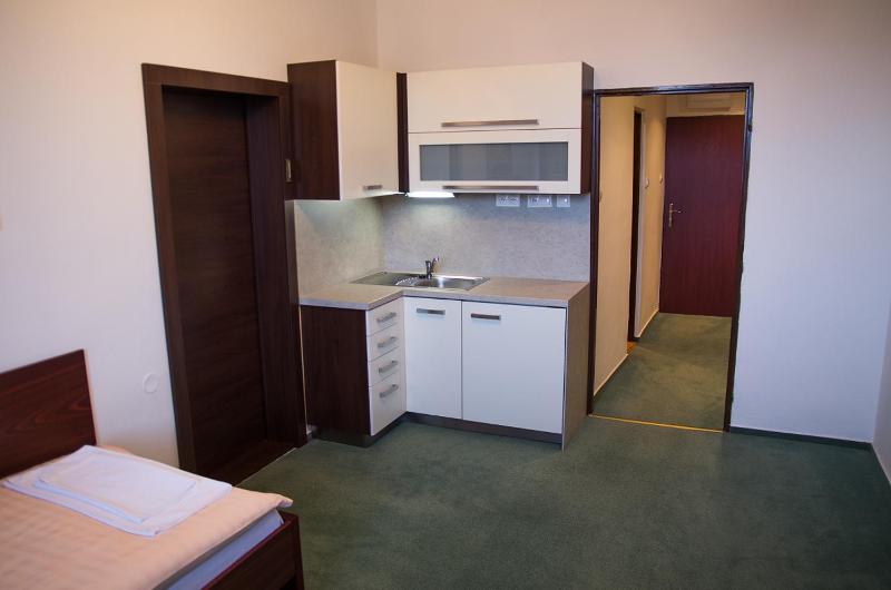 Studio Apartment image 1