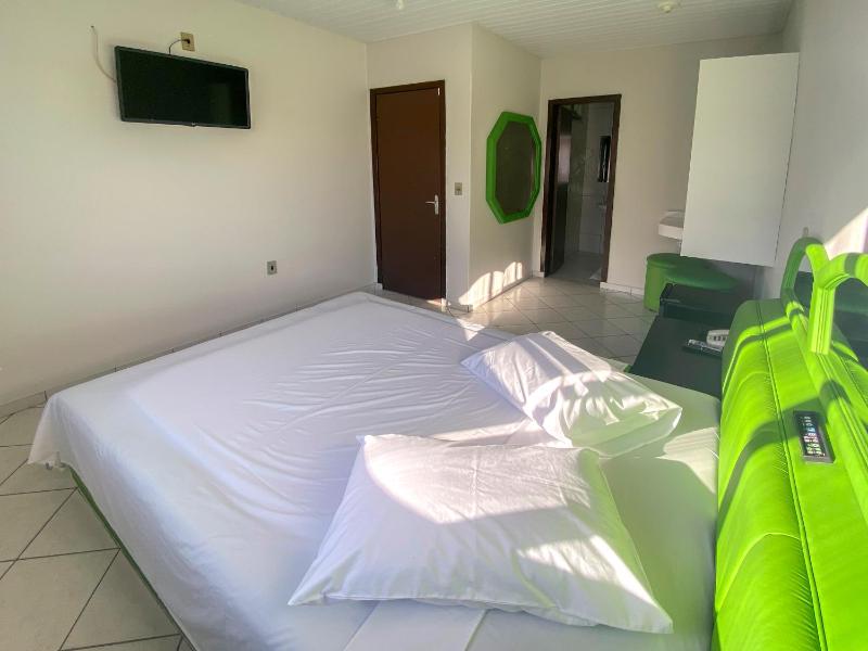 Hotel GUINZA - image 4