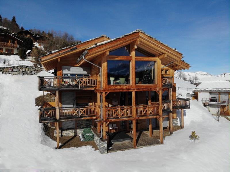 Chalet image 2
