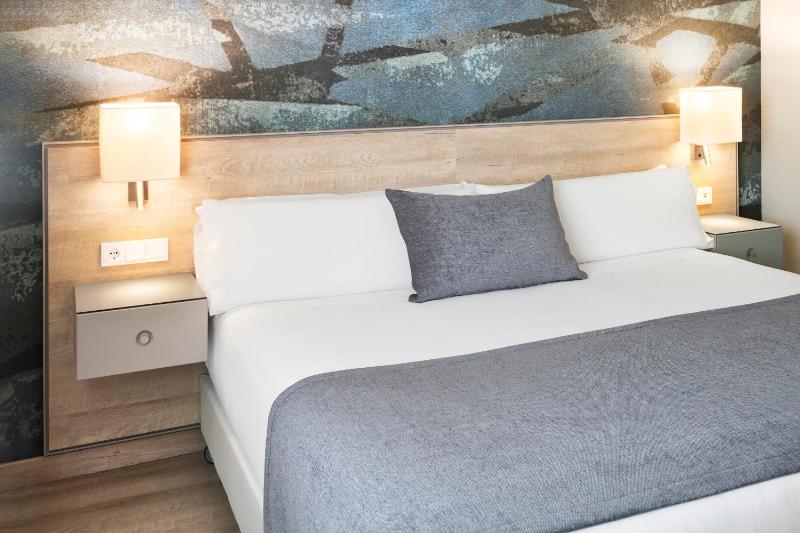 Cruise Package image 3