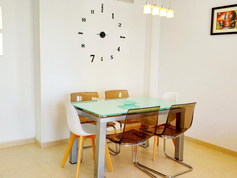 Apartamentos Ambar Beach (2-7º-D) - image 9