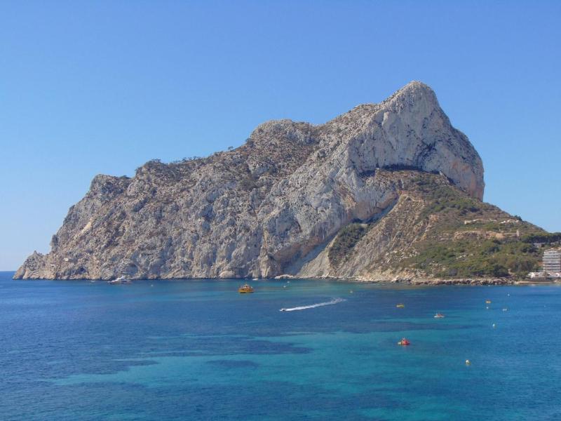 Apartment with Sea View image 3